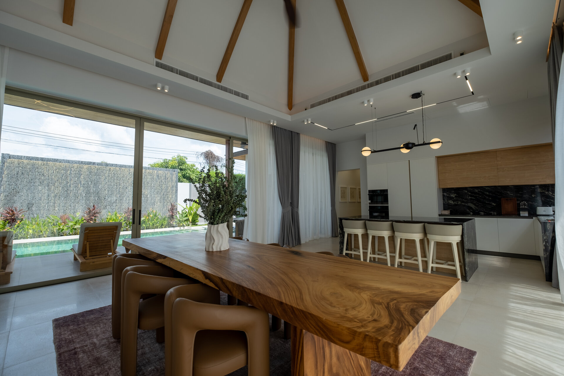 Layan lucky villas (ID 613)