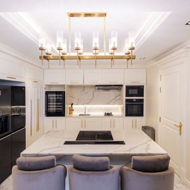 Gold Charoit (ID 554)