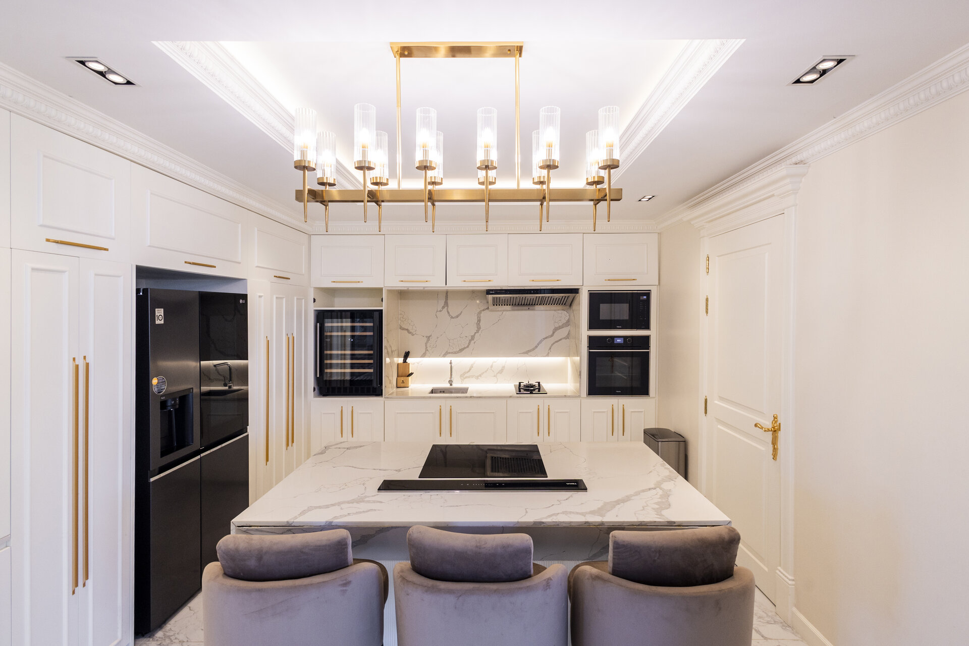 Gold Charoit (ID 554)