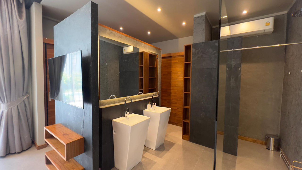 วิลล่า 3 ห้องนอนสำหรับขายในบางเทา (ID 334)