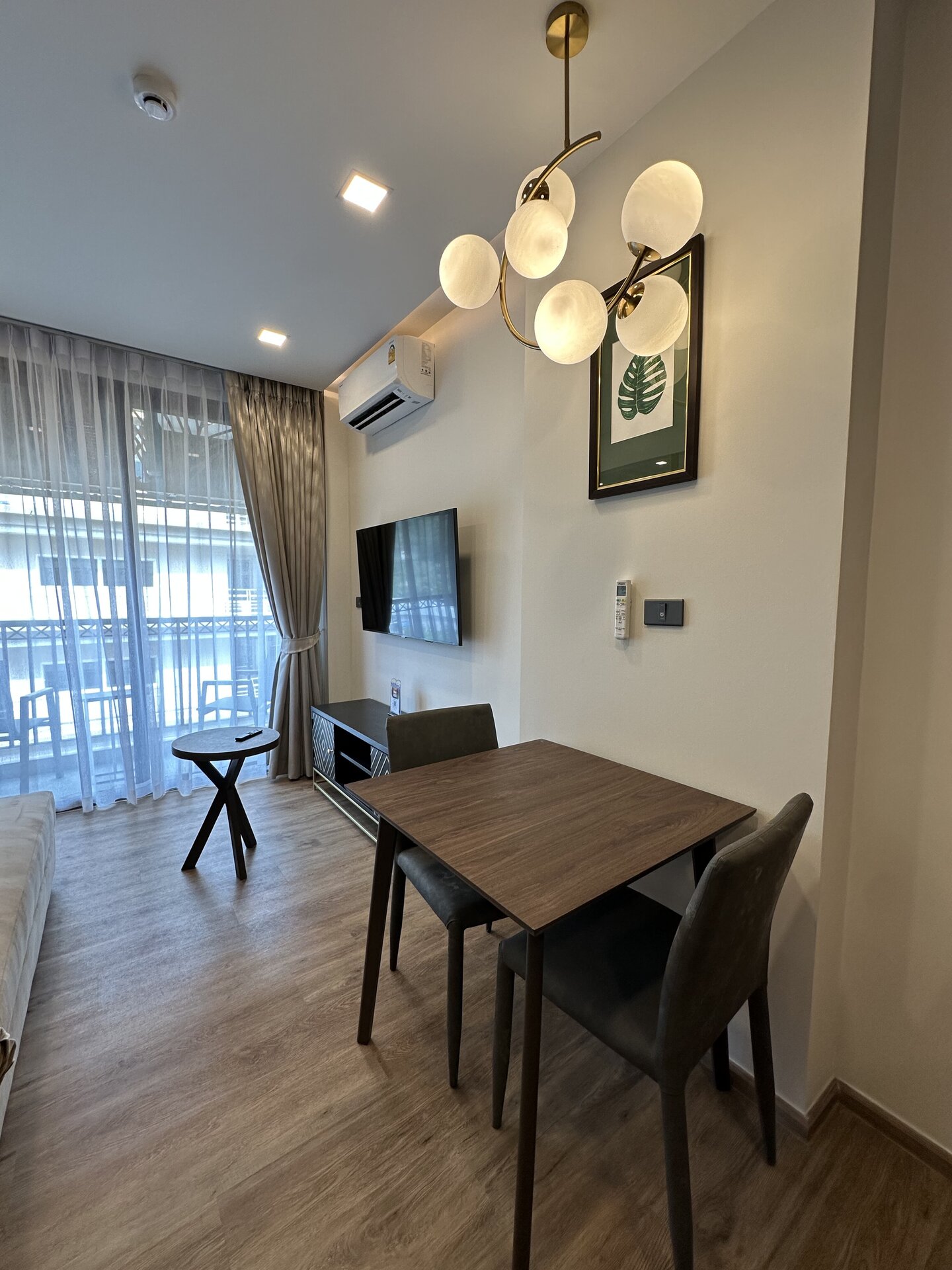 1 ห้องนอนของอพาร์ทเม้นภูมิใจ Karon ชายหาดหน่วย 406 (ID 186)