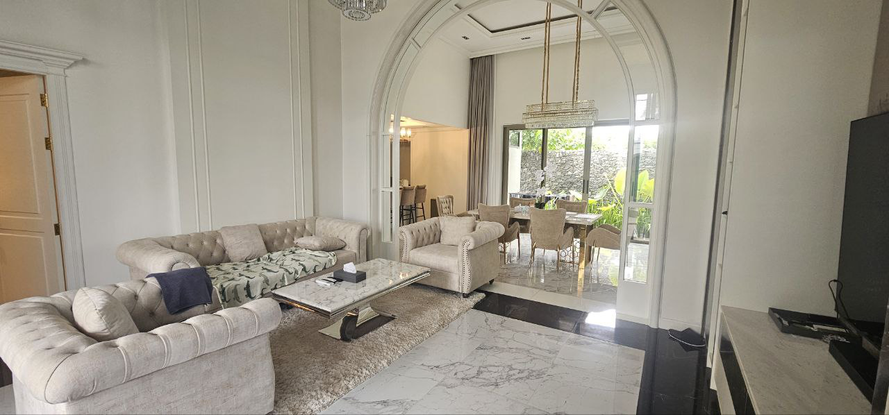 Продажа 3-спальной виллы в Gold Chariot Pool Villa (ID 385)