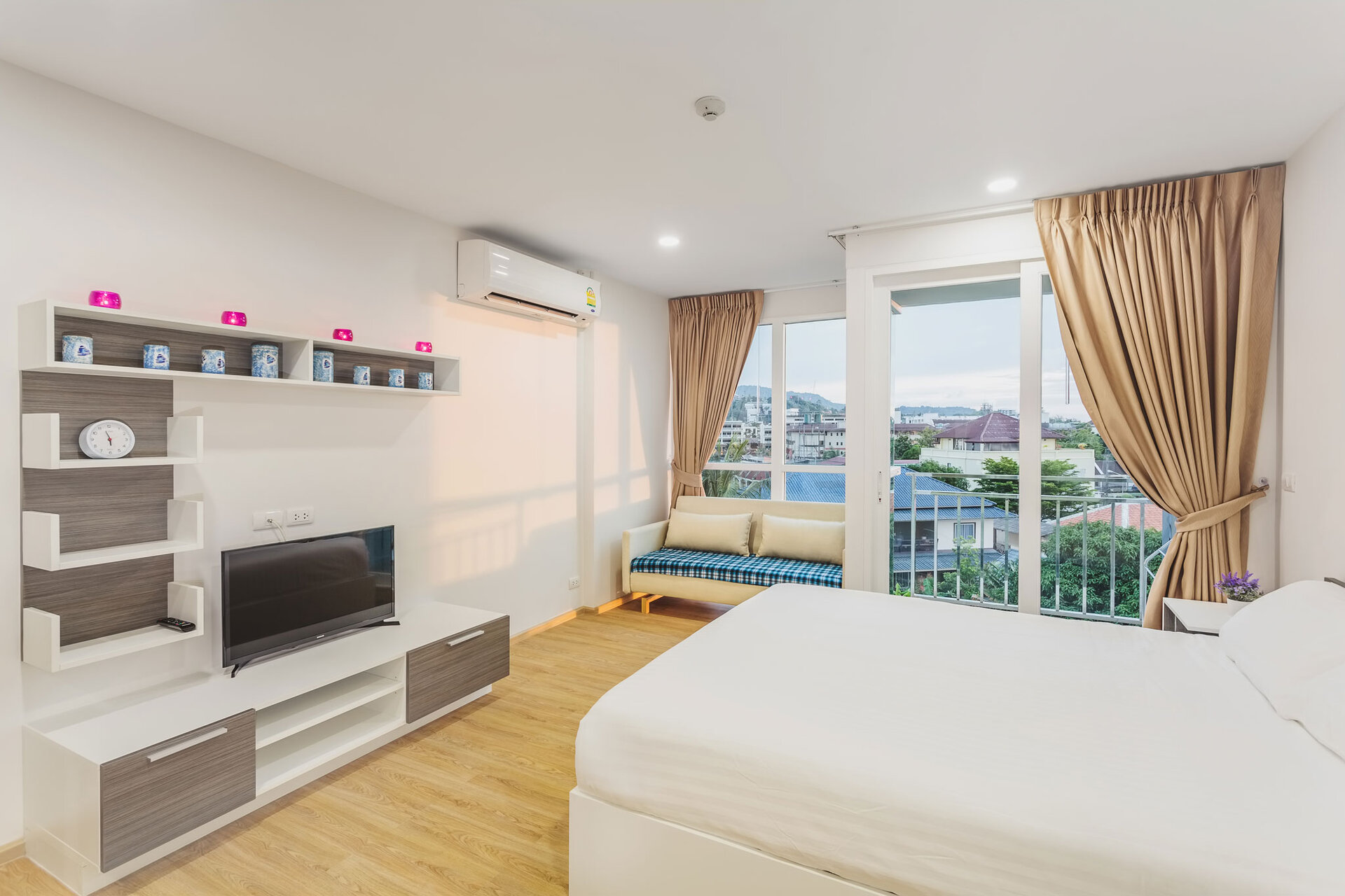 Аренда студии в Ozone Condominium, Ката (ID 238)