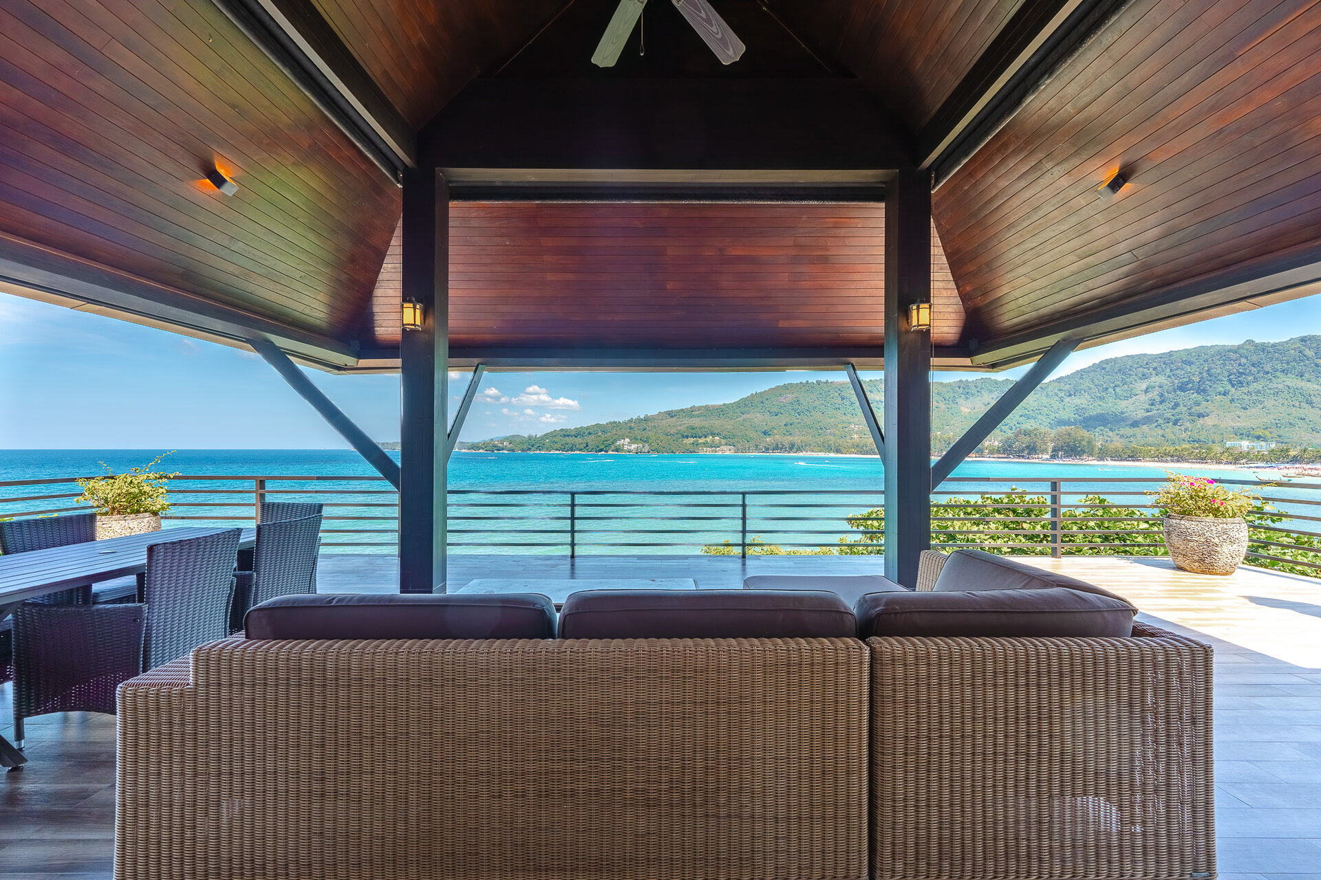 Villa by Kamala beach (ID 625)