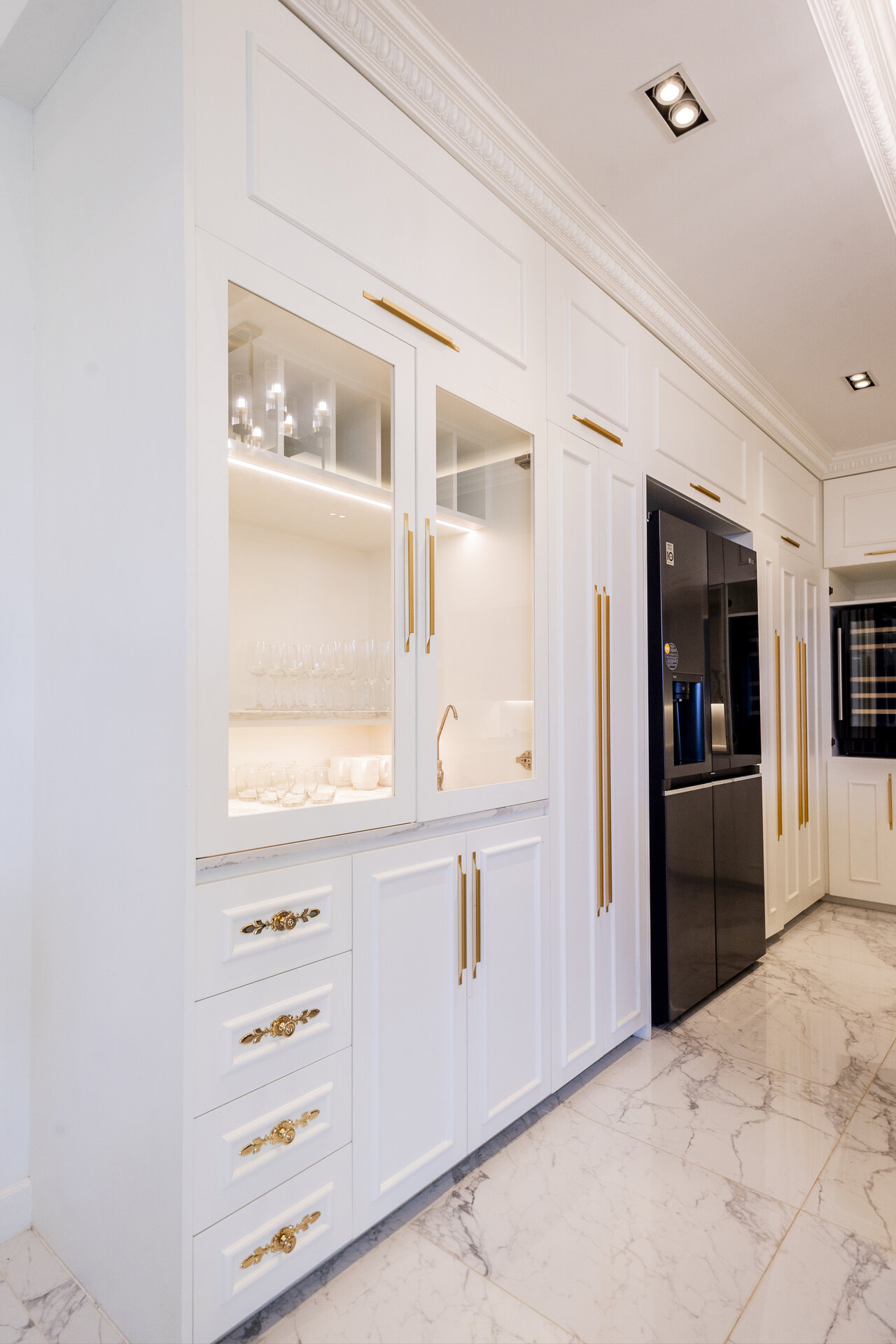 Gold Charoit (ID 554)