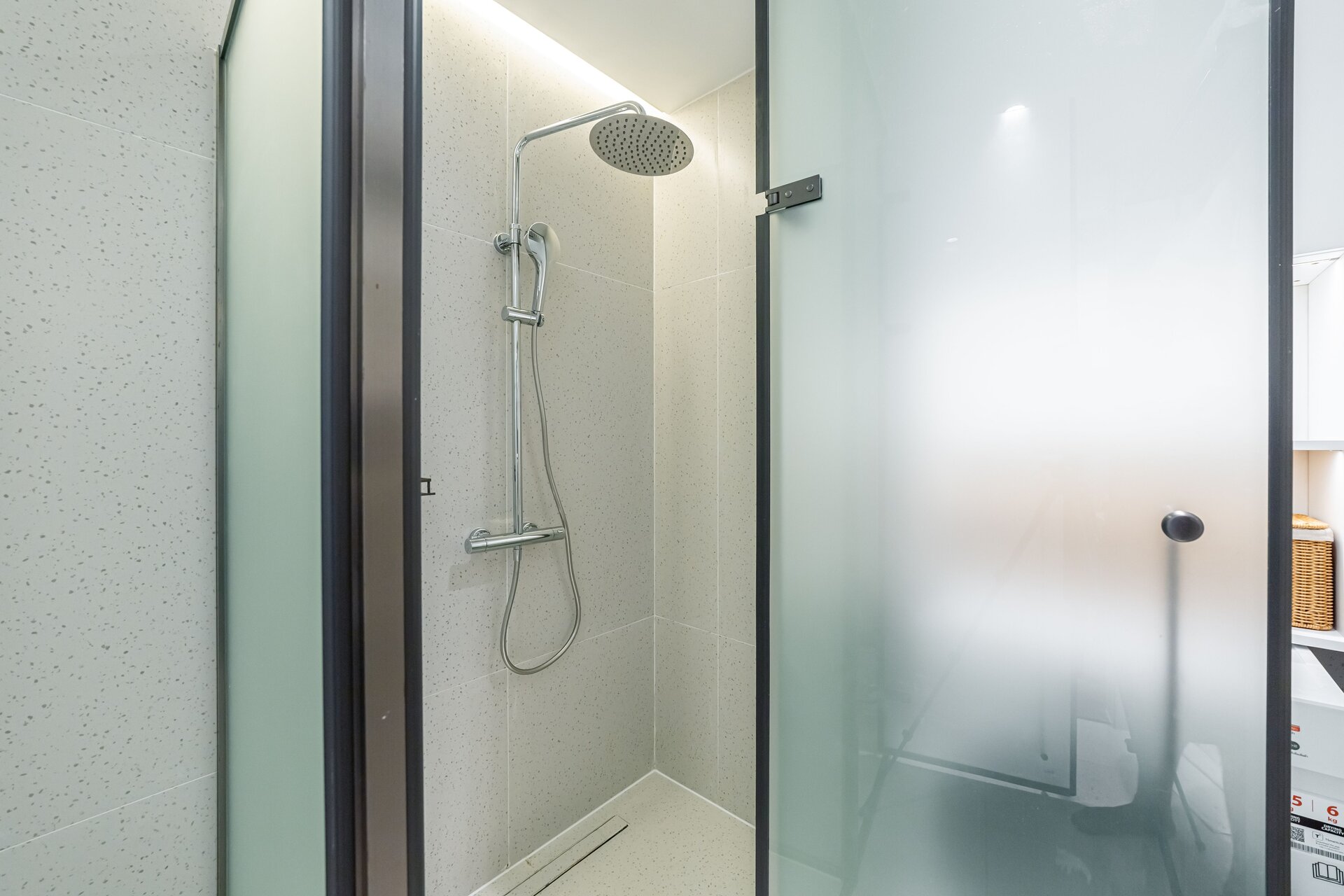 ซันไชน์เรสซิเดนซ์/โครา (ID 580)