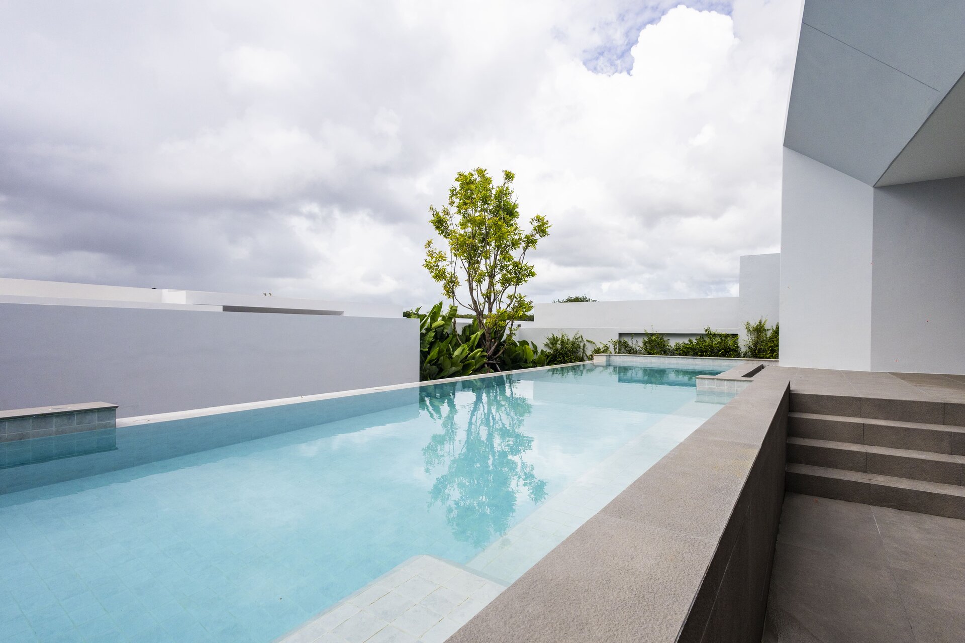 วิลล่า 3 ห้องนอนในโคลเวอร์เรสซิเดนซ์ (ID 159)