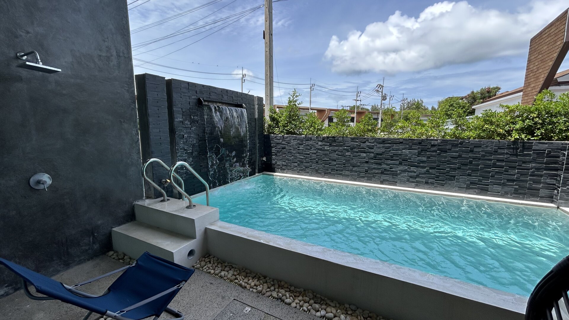 2 спальная вилла с бассейном в Чалонге (ID 1)