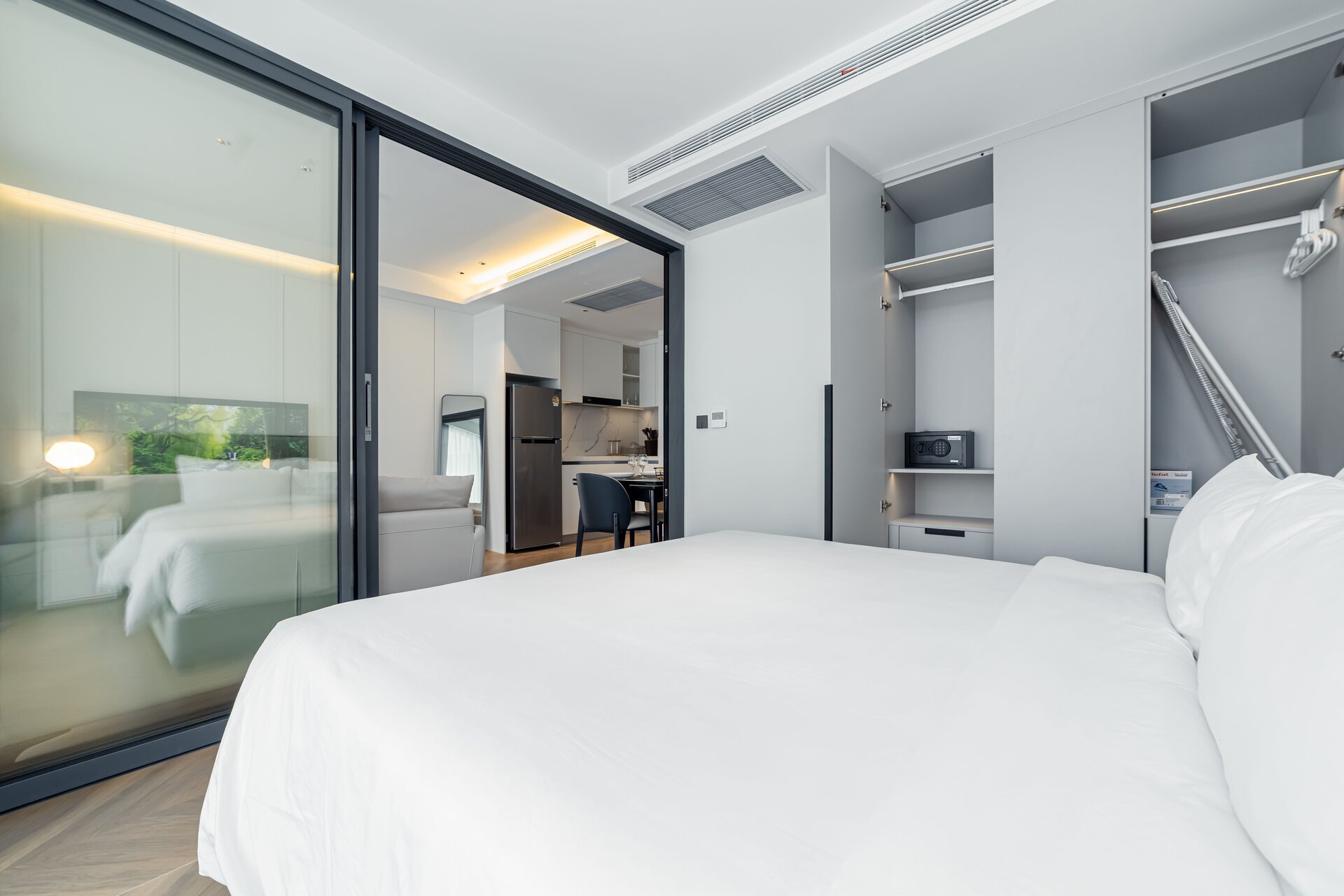 ซันไชน์เรสซิเดนซ์/โครา (ID 580)