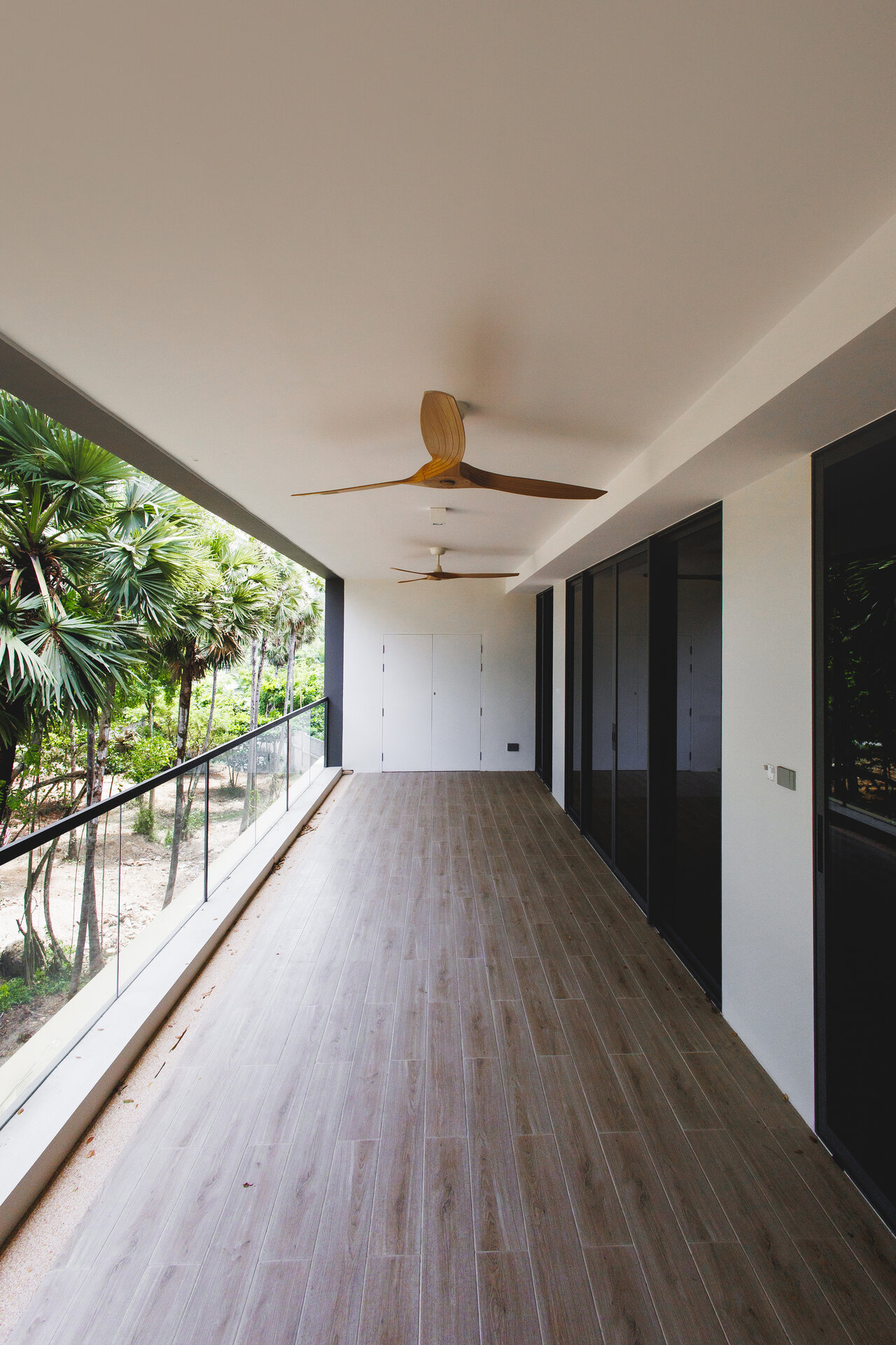 Laguna Beachside — 2 спальни, 99 м², юнит LBS2403 (ID 425)