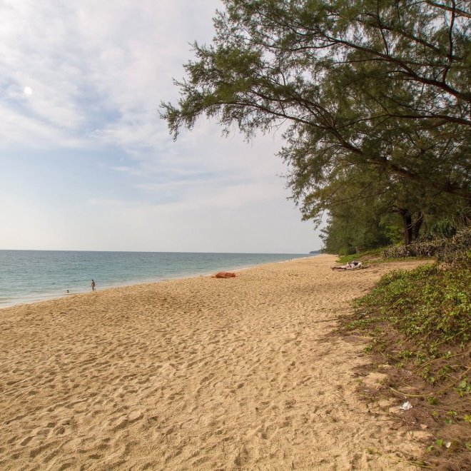 บ้านไม้ขาว-2 ห้องนอน,129 ม.2,บรรทัดแรก (ID 133)