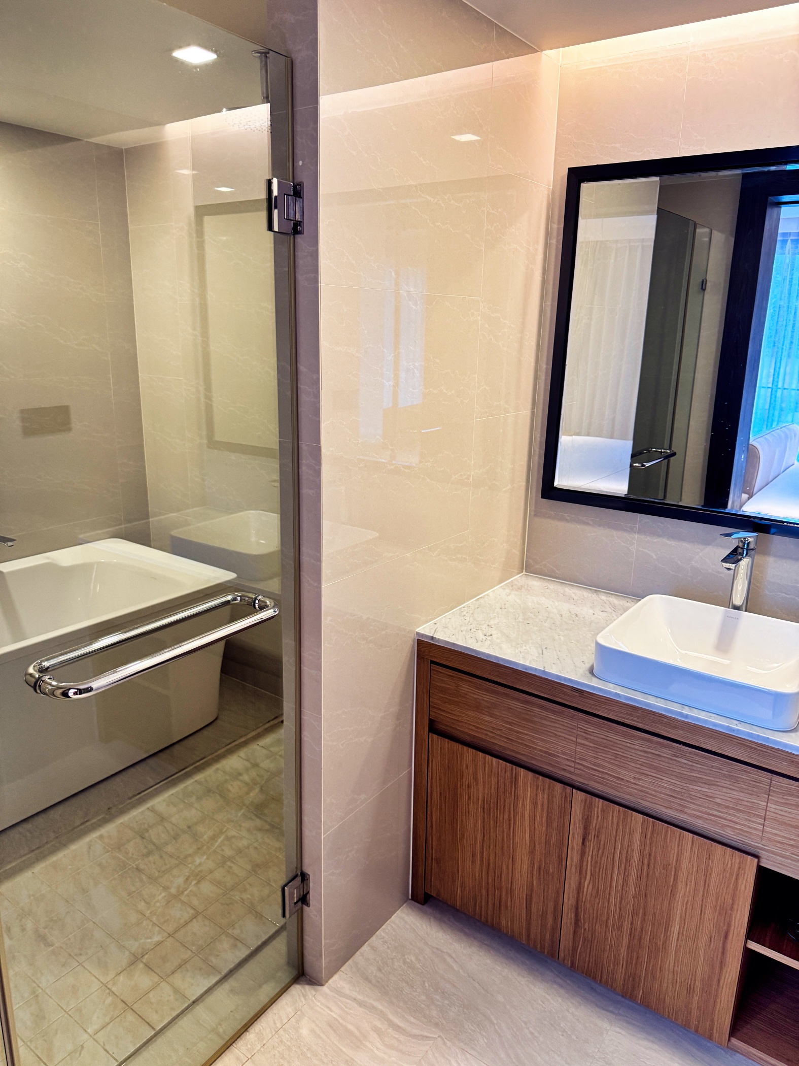 Продажа студии в Whyndam La vita 45 м² (ID 446)