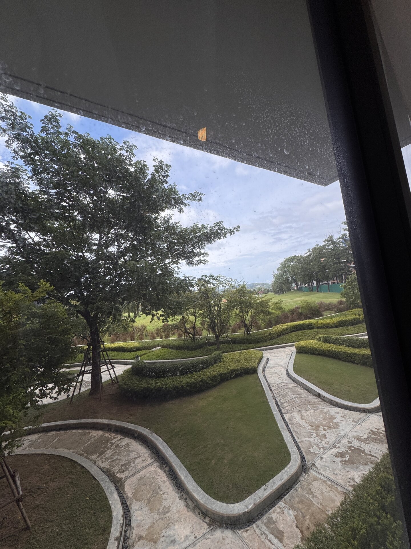 在拉古娜海天公园出售的一间卧房公寓 (ID 495)