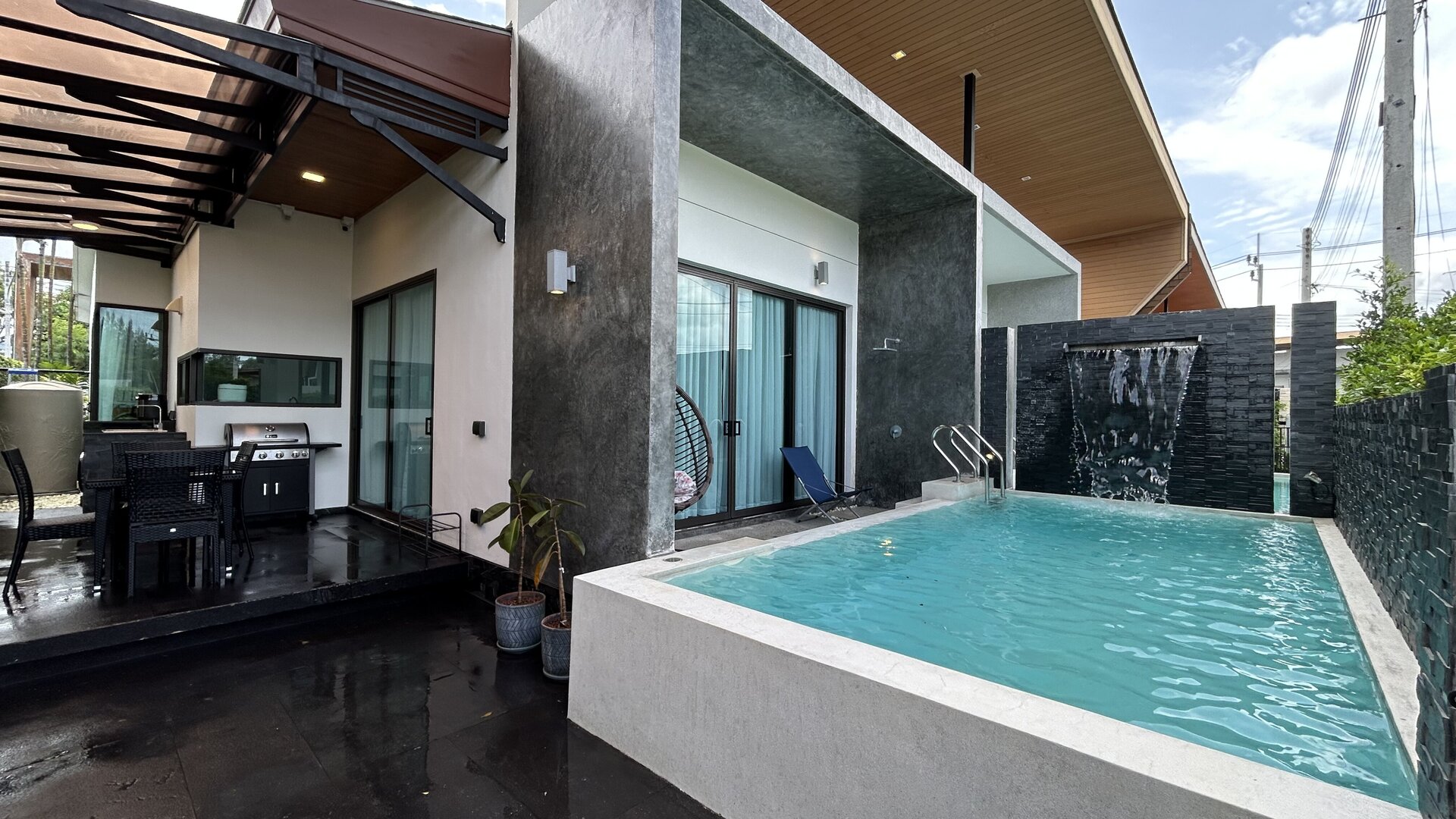 2 спальная вилла с бассейном в Чалонге (ID 1)