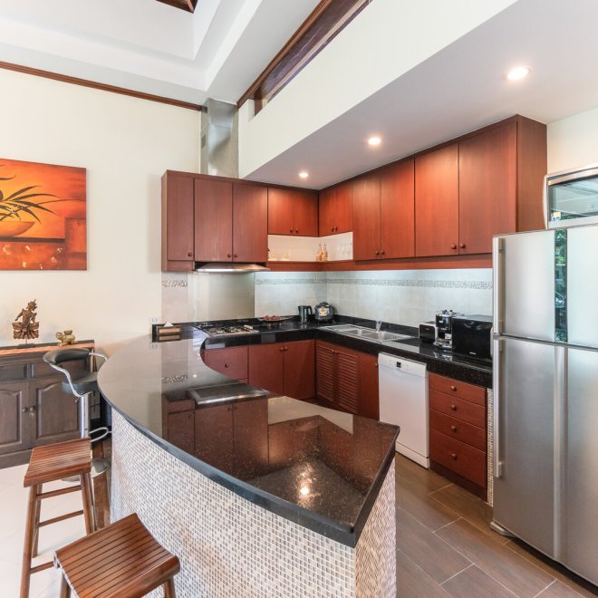 Аренда — роскошная вилла с 3+1 спальнями рядом с пляжем БангТао (ID 288)