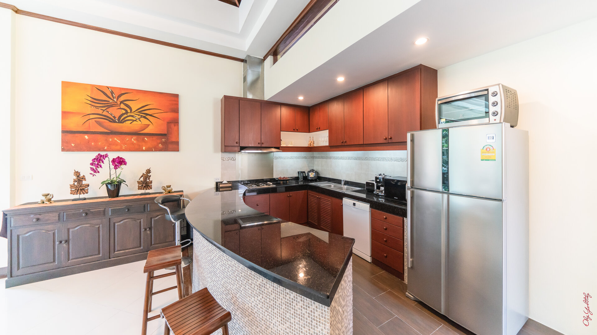 Аренда — роскошная вилла с 3+1 спальнями рядом с пляжем БангТао (ID 288)