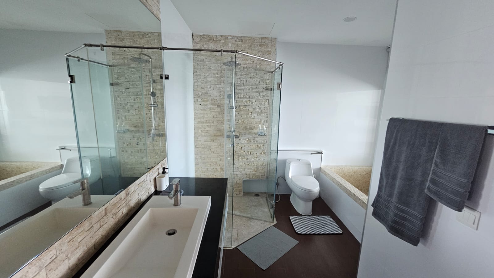 丽晶邦涛一居室公寓 (ID 111)