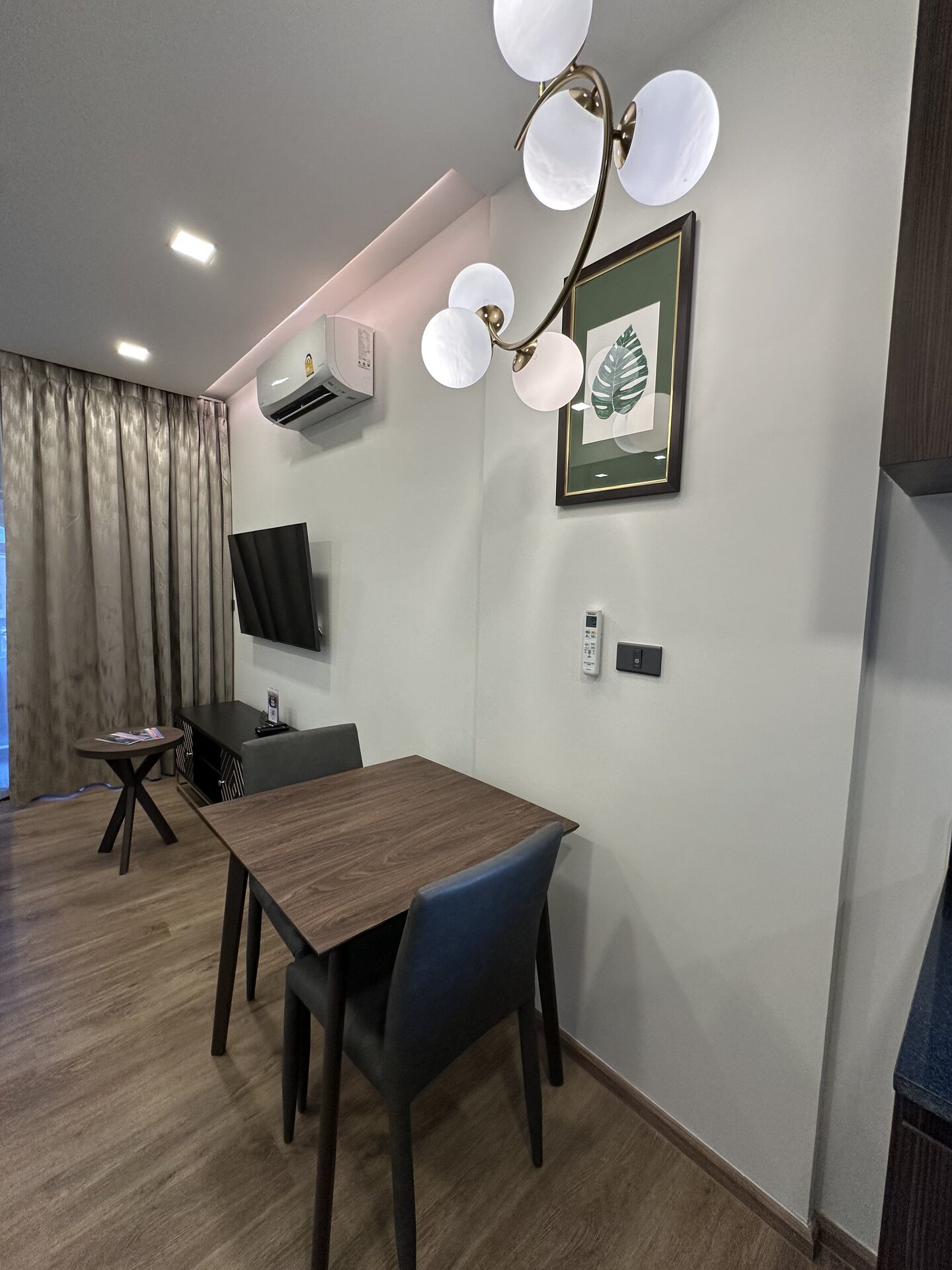 อพาร์ตเมนต์ 1 ห้องนอนเดอะพราวด์หาดกะรนห้อง 213 (ID 182)