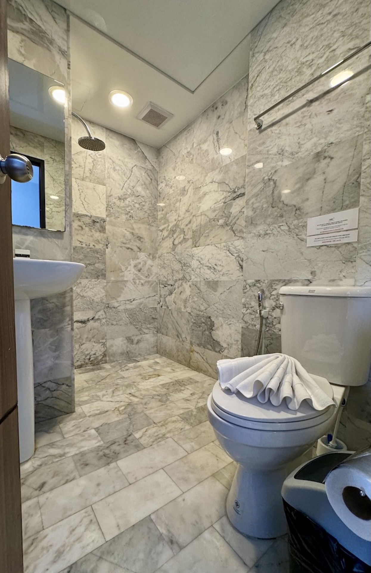 1 bedroom apartment in NBC Condo (ID 168)