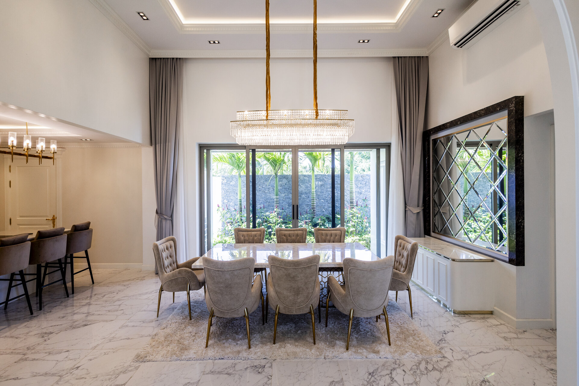 Gold Charoit (ID 554)