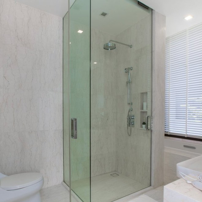 อพาร์ทเมนท์ 2 ห้องนอนในบ้านไม้ขาว (ID 134)