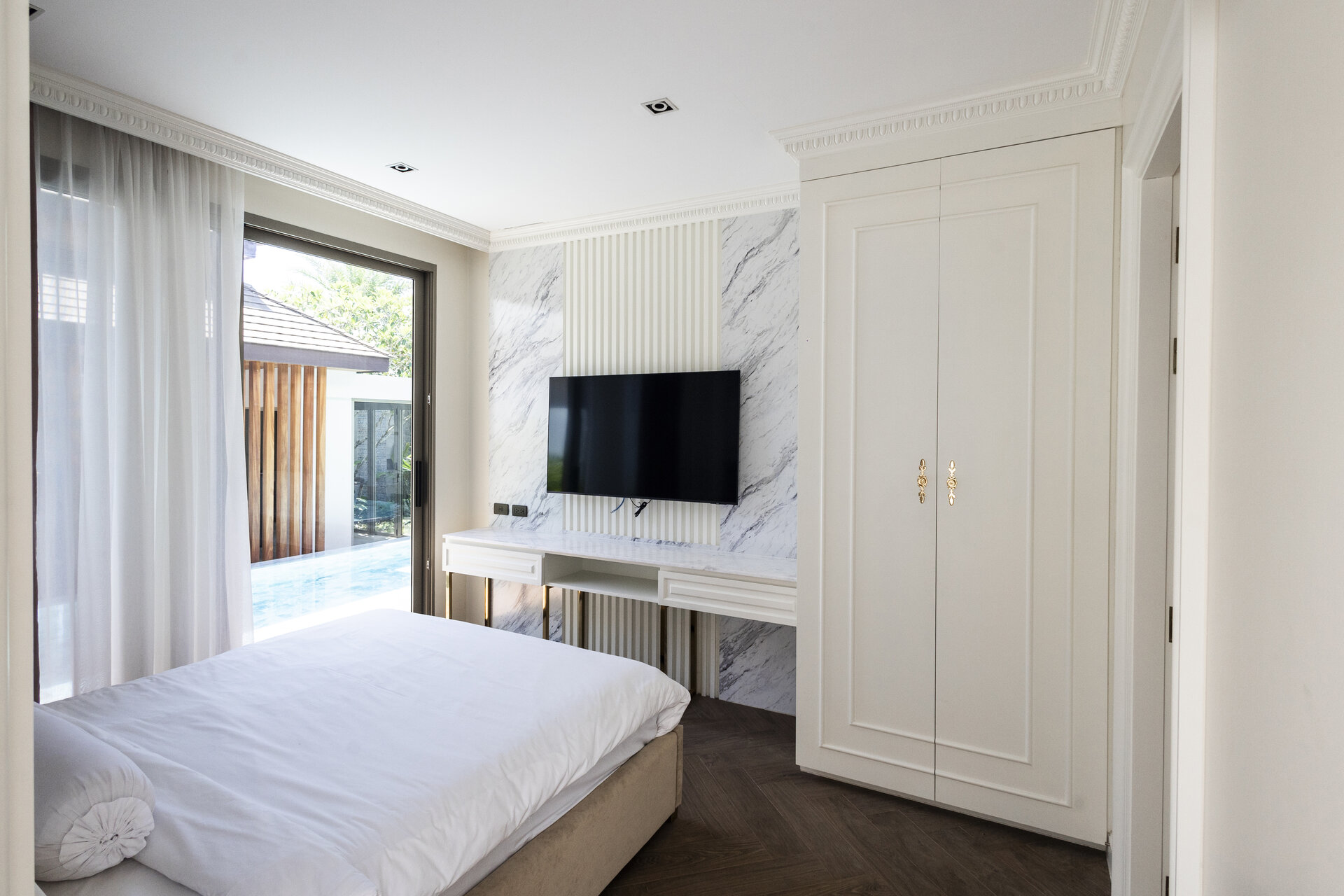 Gold Charoit (ID 554)