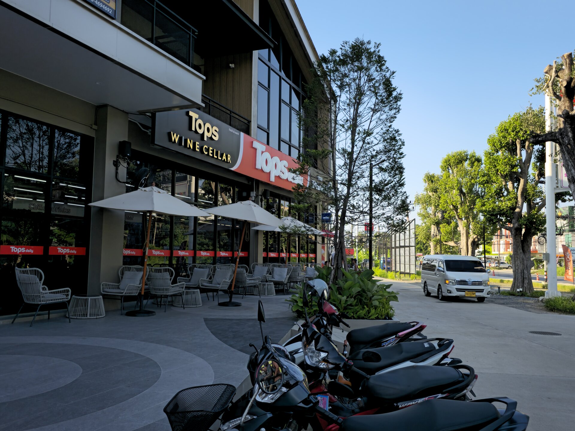 URGENT SALE: 2 bedroom apartment in The Title Halo 1 (ID 132)