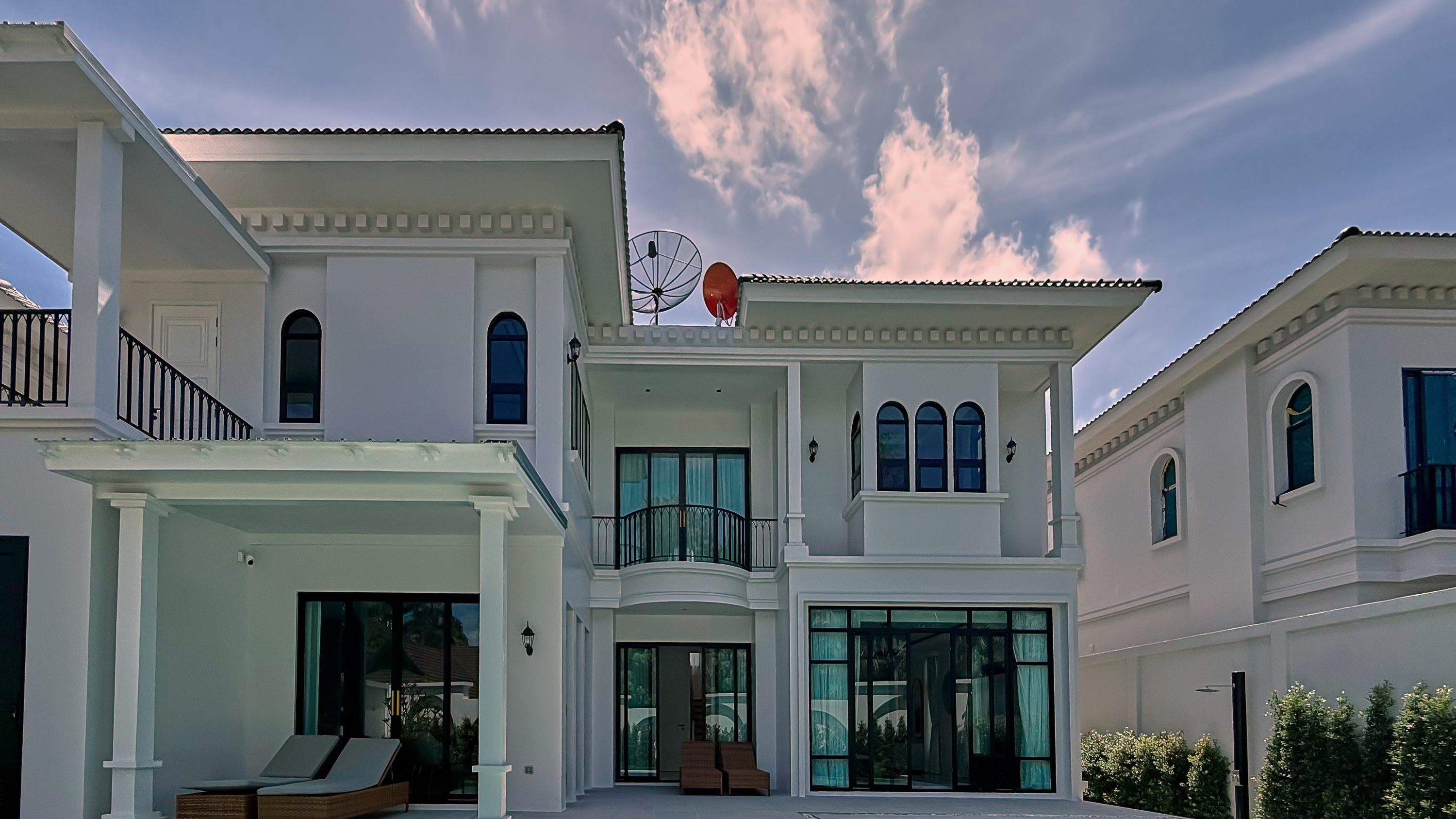 4卧室别墅第五元素出售 (ID 520)