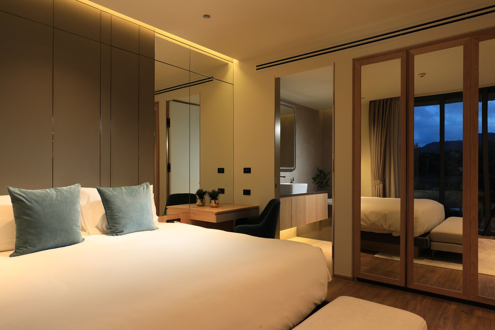 2 bedroom apartment for sale in Layan Green Park (ID 57)