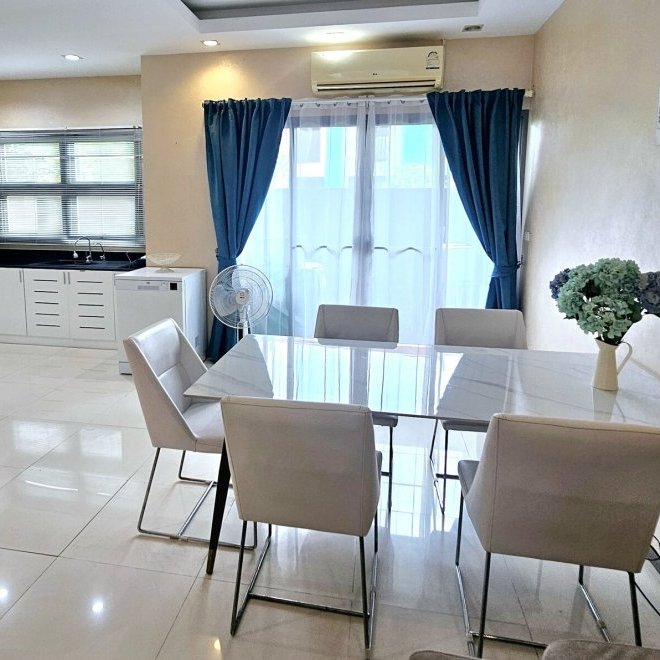 Таунхаус в Чалонге (ID 583)