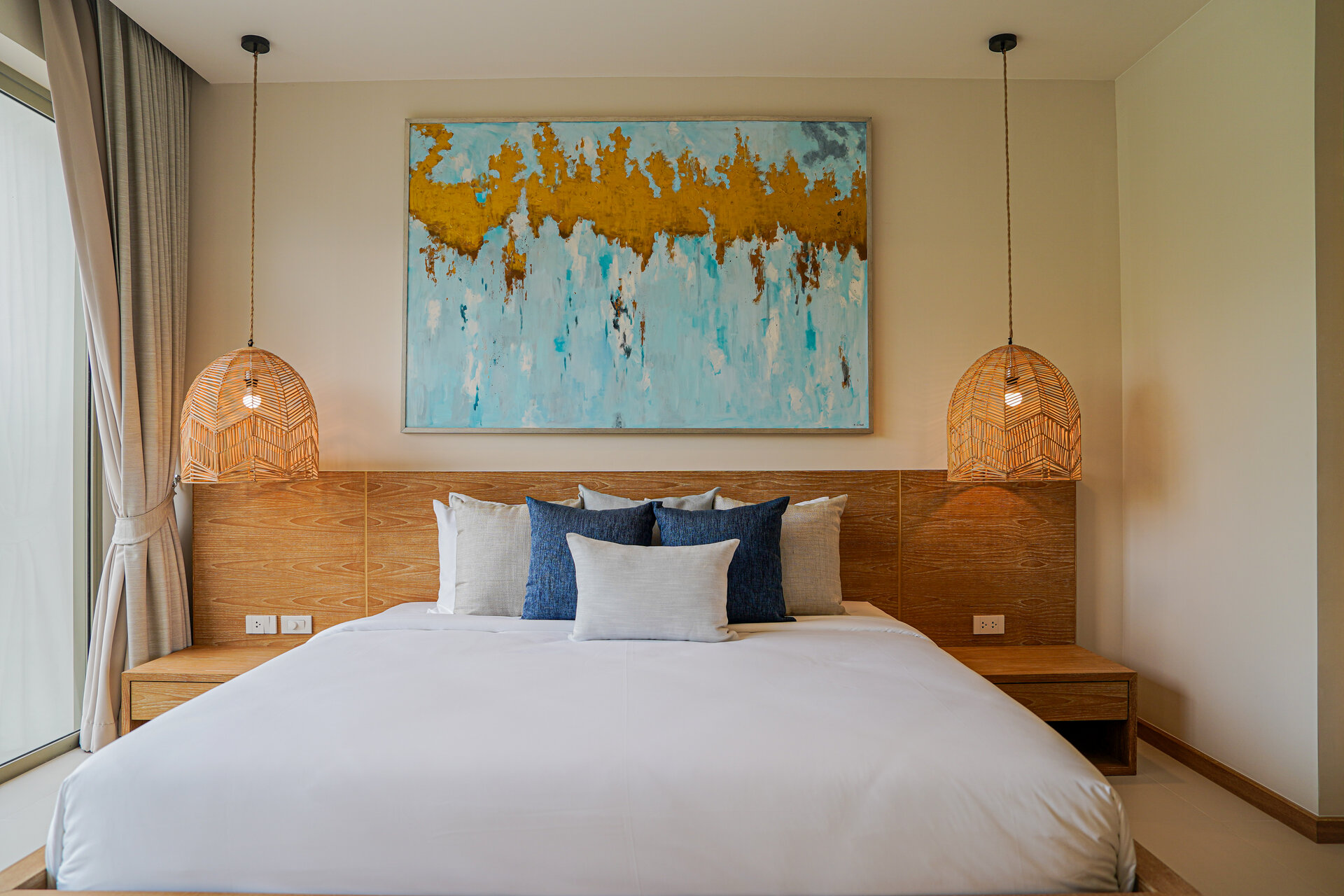 ตรีชาดาอาซัวร์ (ID 688)