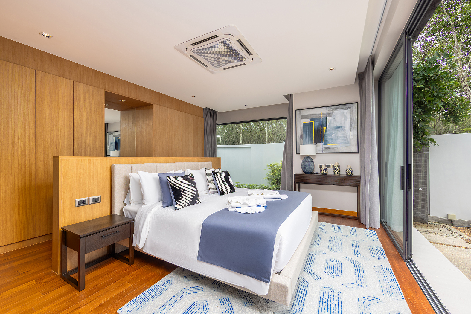 Magnum Villa в Botanica Modern Loft II (ID 703)