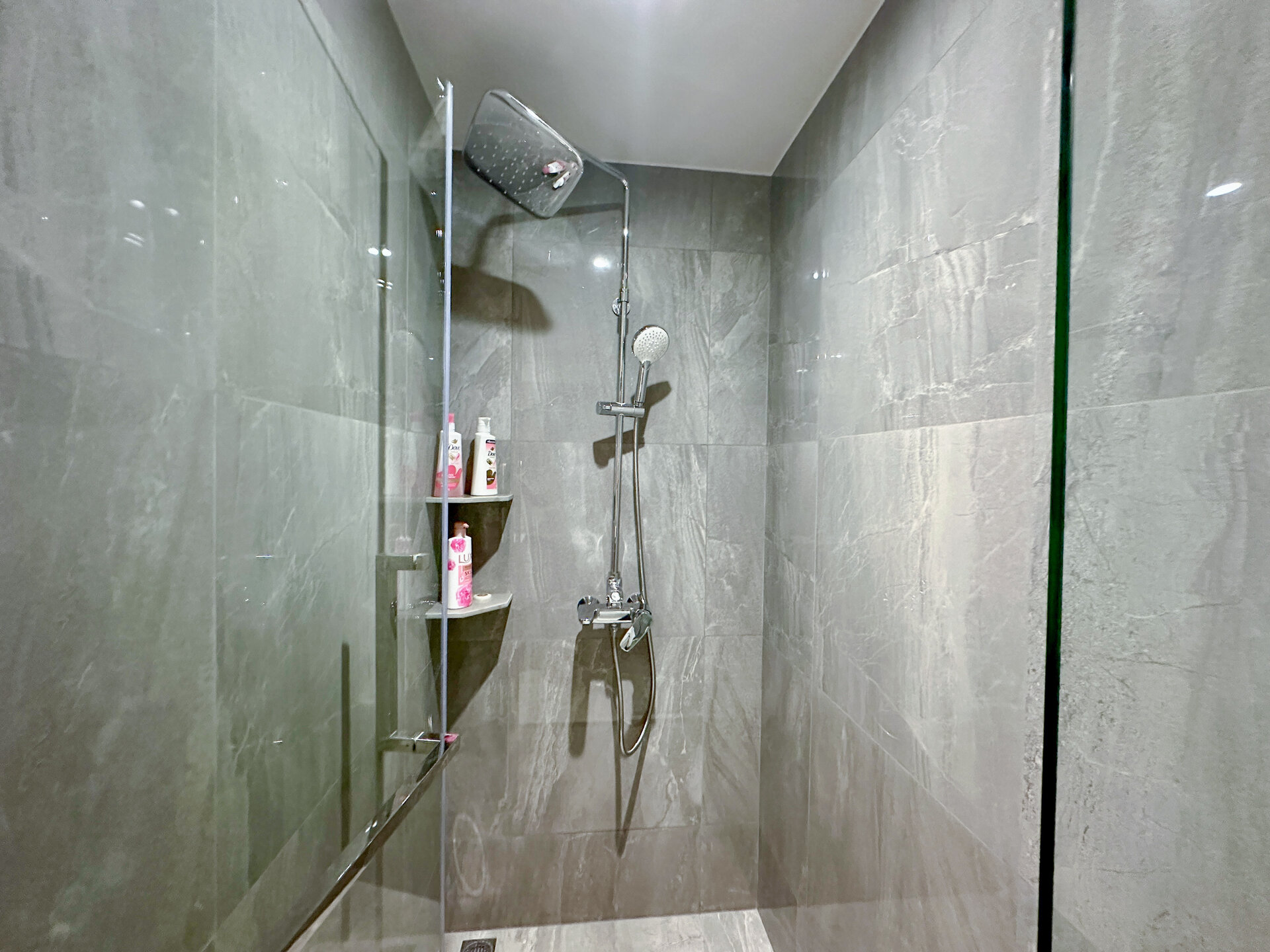 ลากูน่าบีชไซด์ (ID 553)