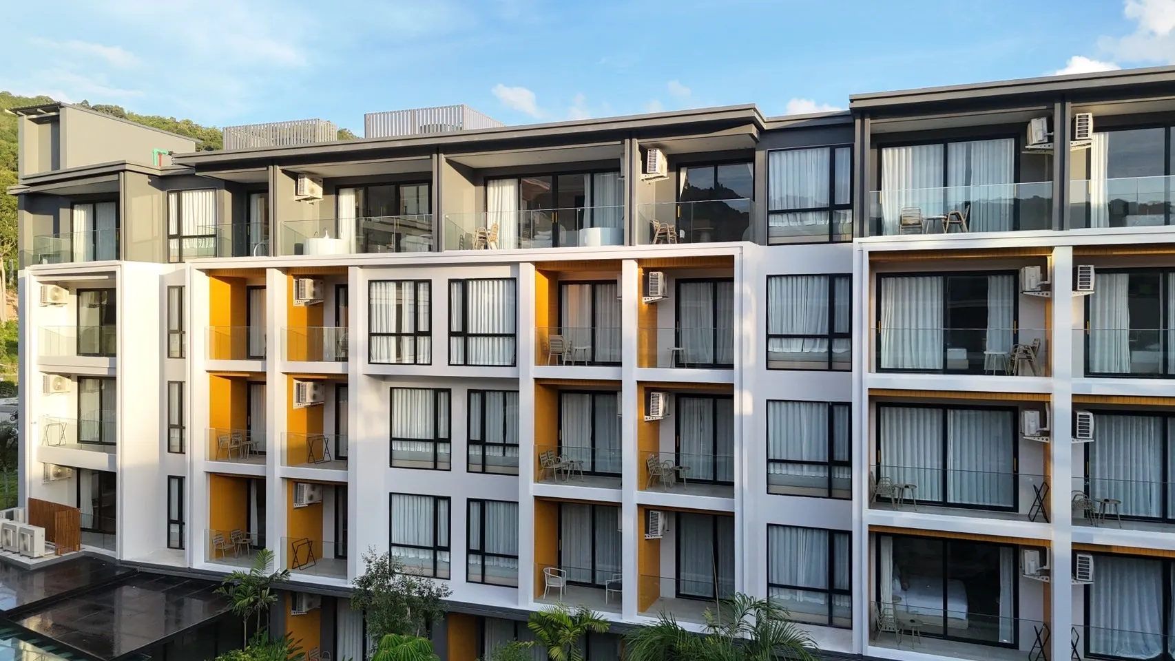 Продажа 1-спальной квартиры в Sea Heaven Phuket Nai Thon (ID 389)