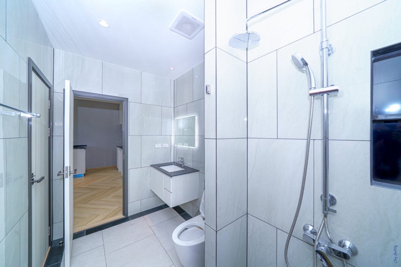 СРОЧНАЯ ПРОДАЖА — Title Legendary, юнит H705 (ID 248)