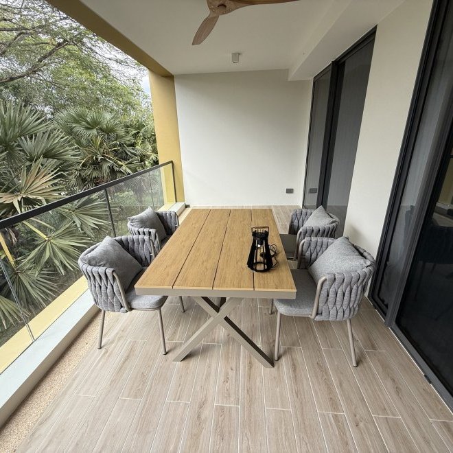 Laguna Beachside Residences (ID 606)