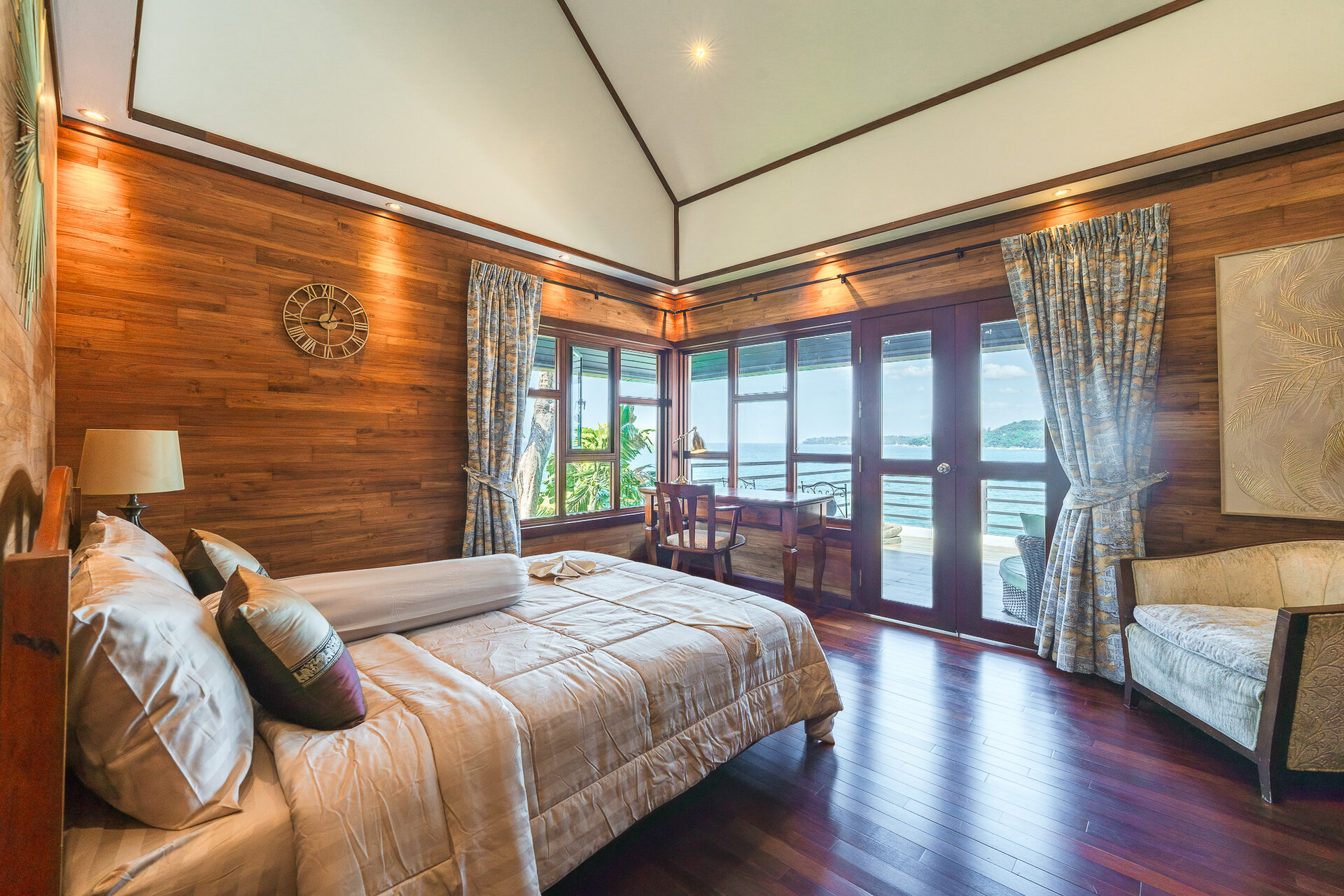 Villa by Kamala beach (ID 625)