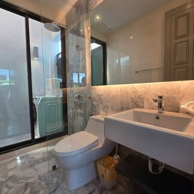 The 8 pool villa (ID 599)