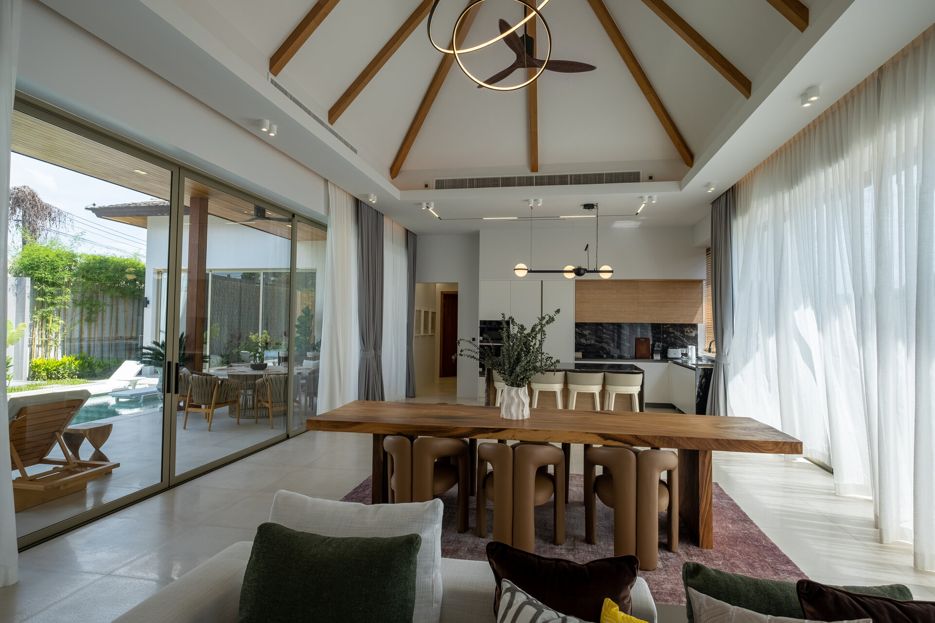 Layan lucky villas (ID 613)