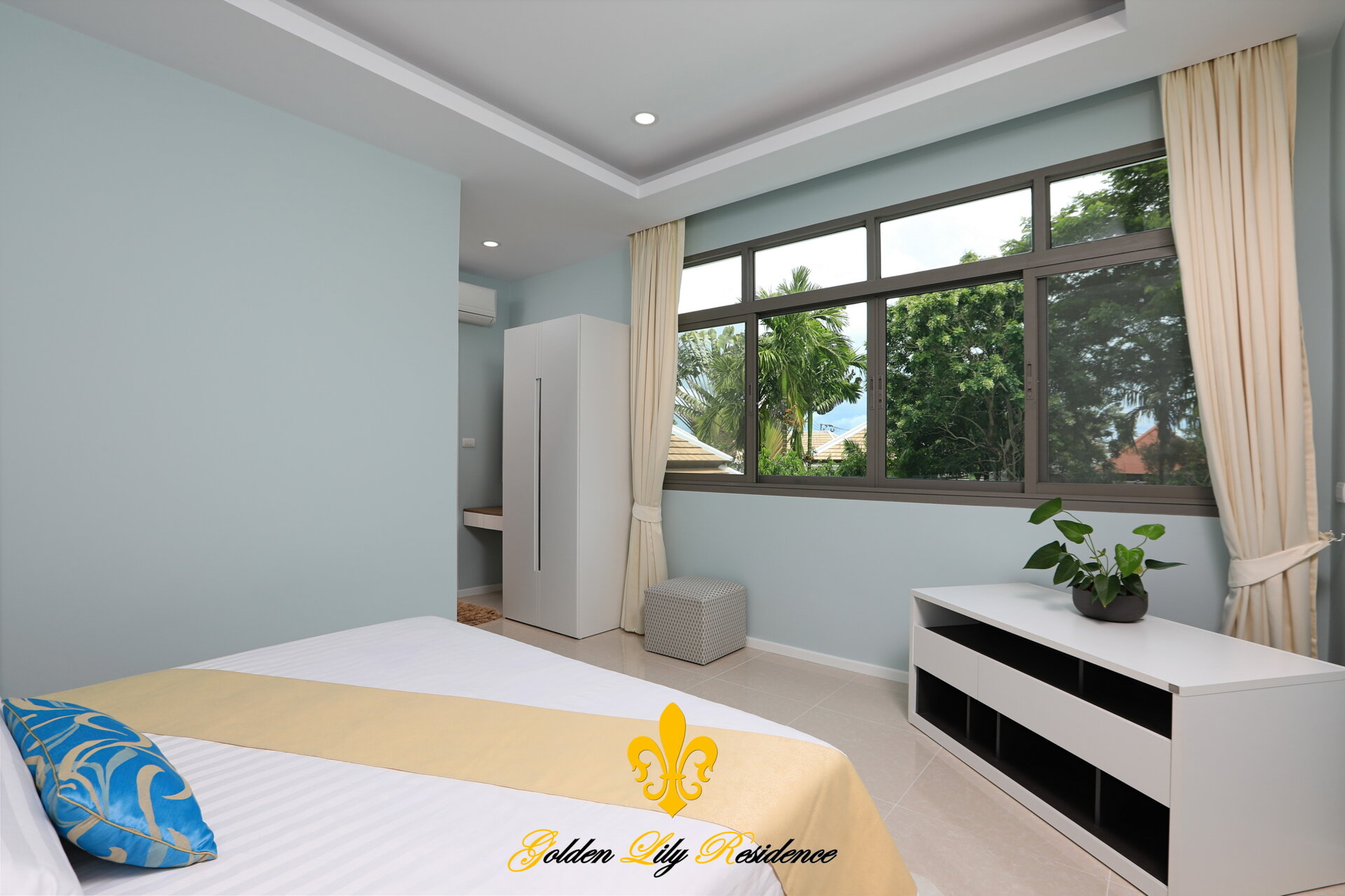 Golden Lily 4 Bedroom Private Pool Villa (ID 698)