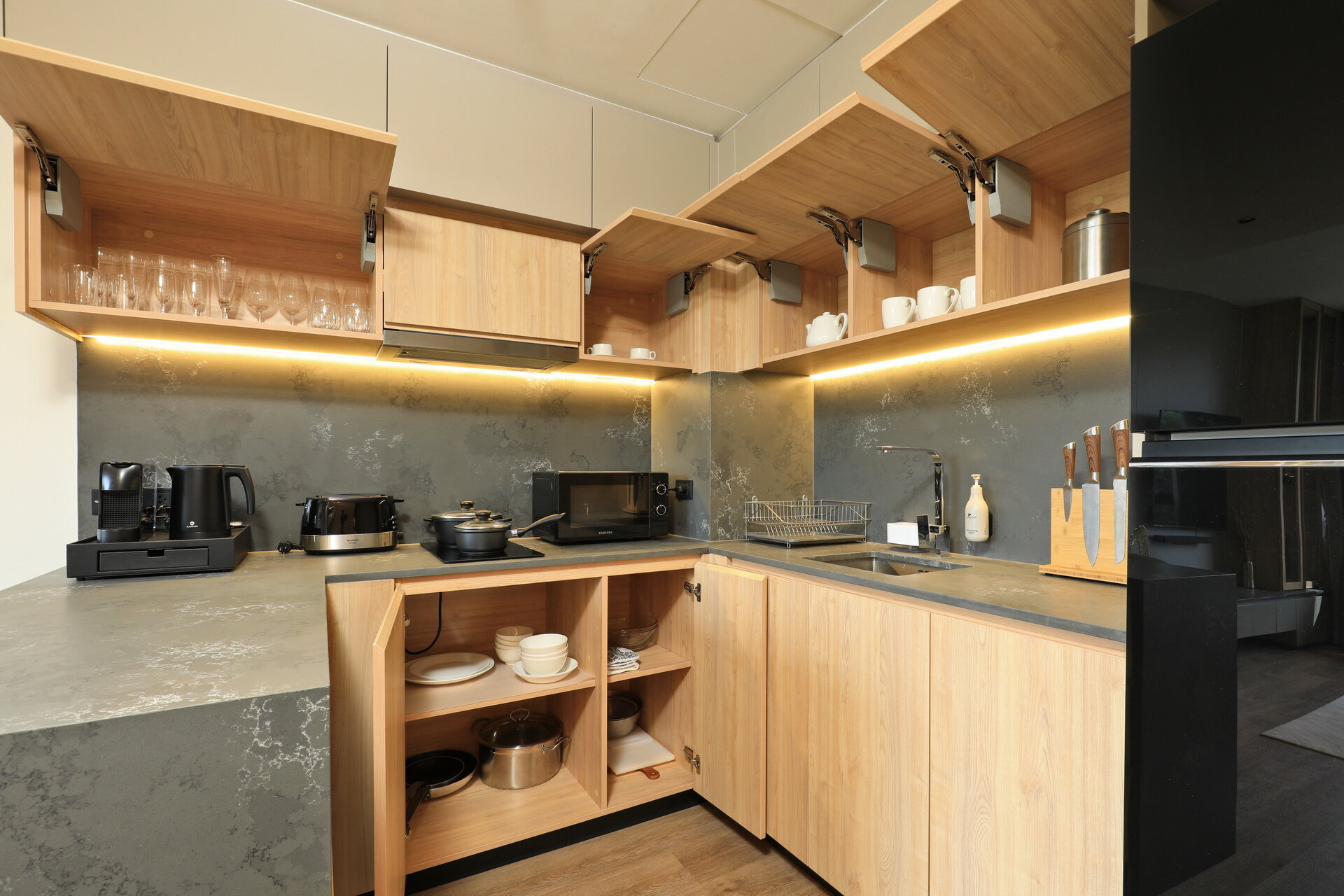 2 bedroom apartment for sale in Layan Green Park (ID 57)