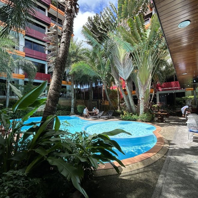 2 спальная квартира с террасой в NBC (ID 127)