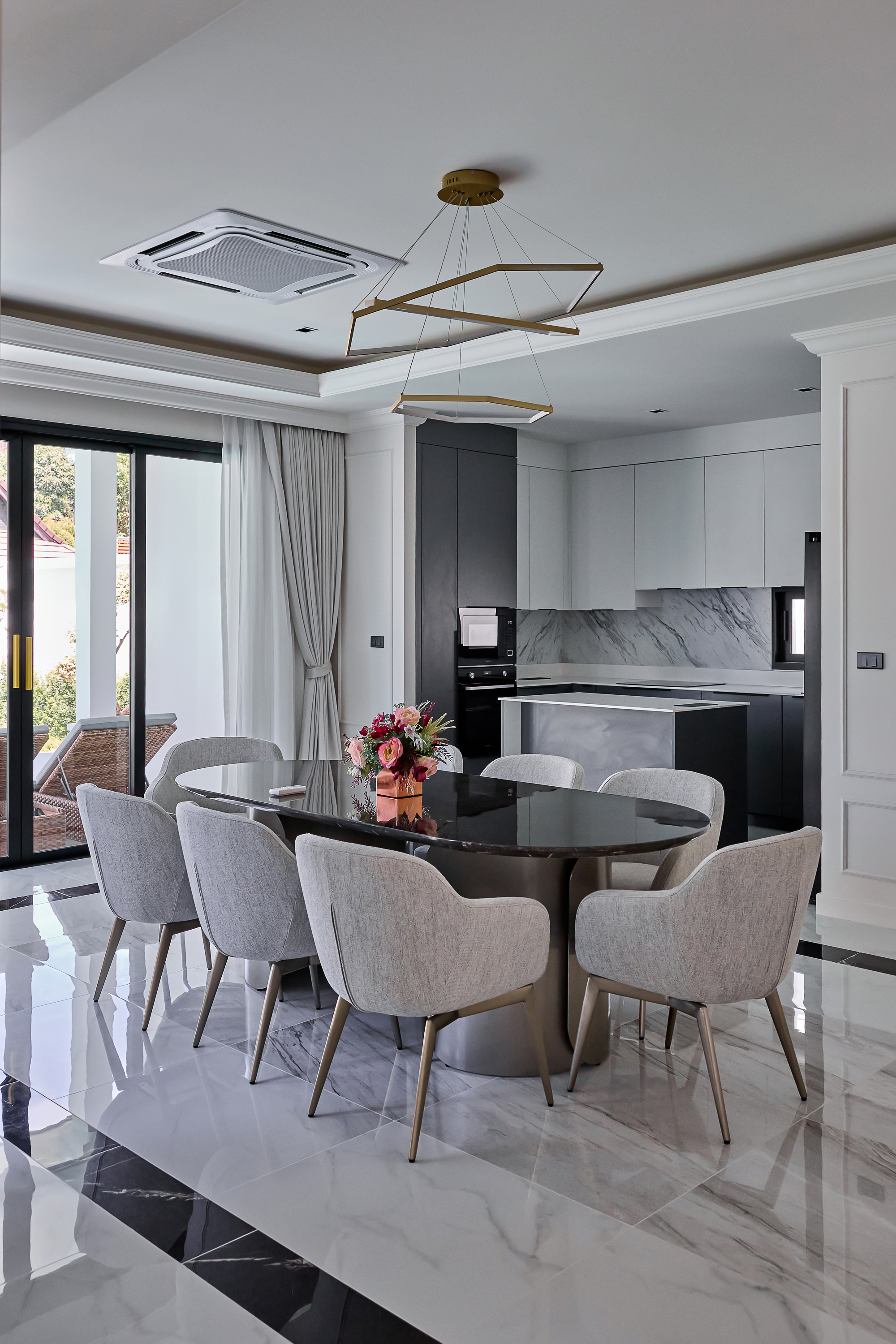 4卧室别墅第五元素出售 (ID 520)