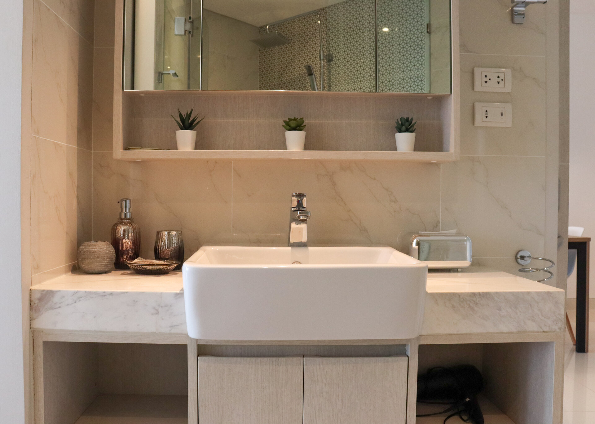 Laguna Cassia Residences (ID 691)