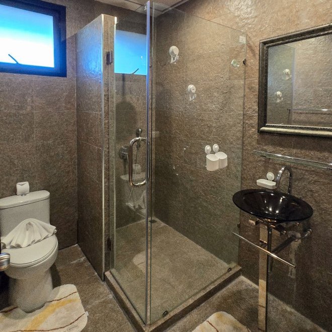 วิลล่าปรับปรุงใหม่ในลากูน่า (ID 623)