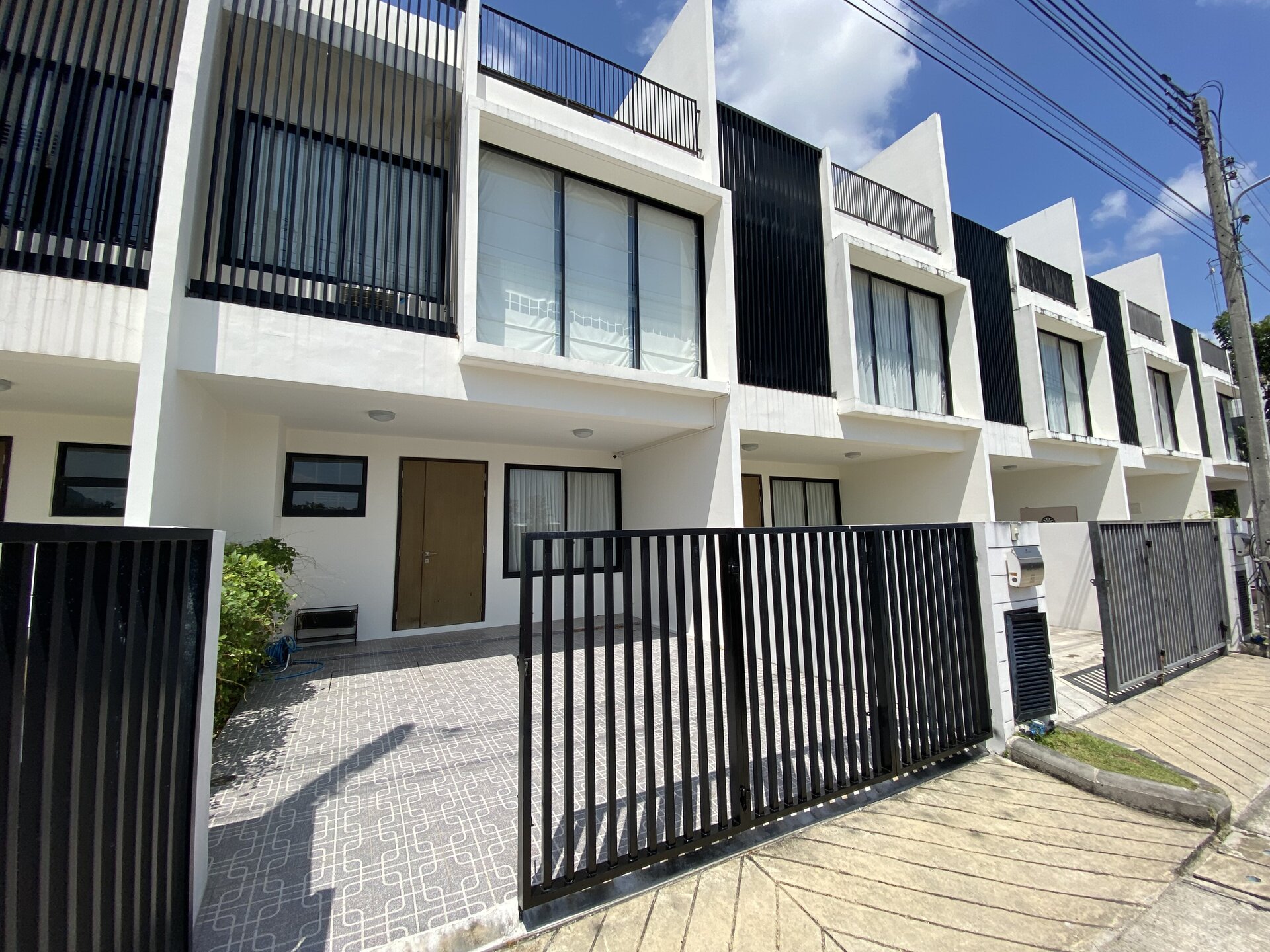 Таунхаус с 2 спальнями в Laguna Park (ID 46)