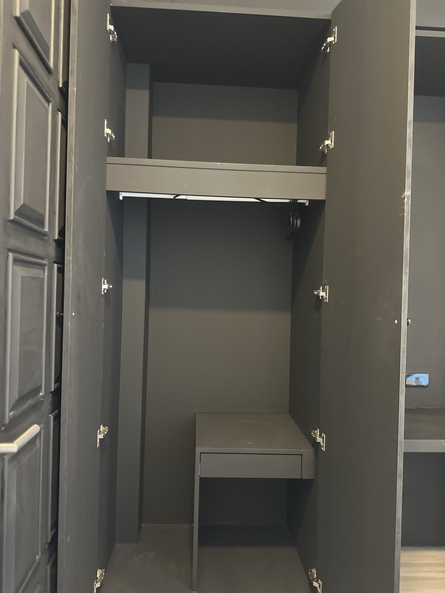 The 8 pool villa (ID 566)