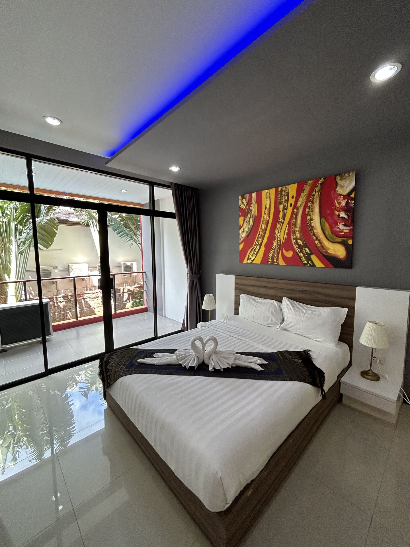 2 спальная квартира с террасой в NBC (ID 127)