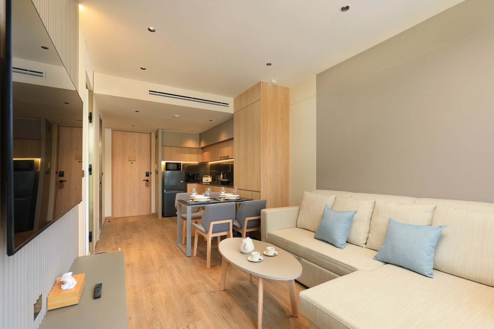 拉扬绿色公园一卧室公寓 (ID 54)