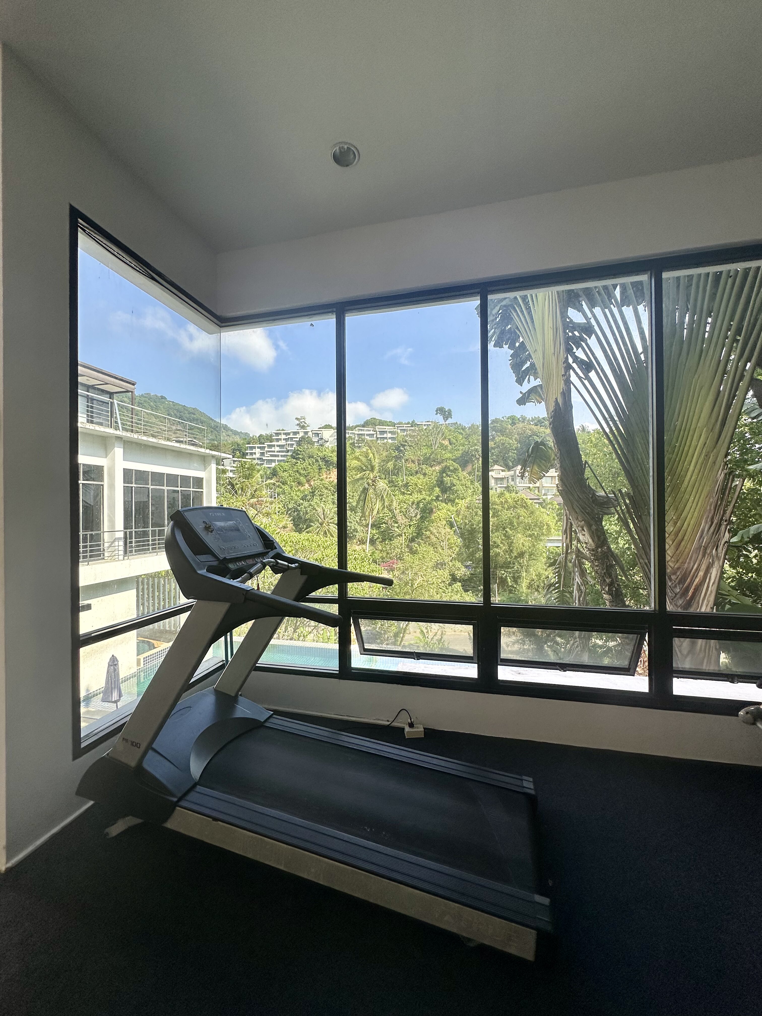 Продажа студии в Veloche Group (ID 377)